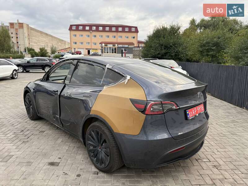 Позашляховик / Кросовер Tesla Model Y 2021 в Луцьку