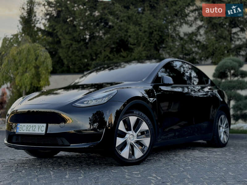 Tesla Model Y 2020
