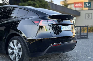 Позашляховик / Кросовер Tesla Model Y 2020 в 