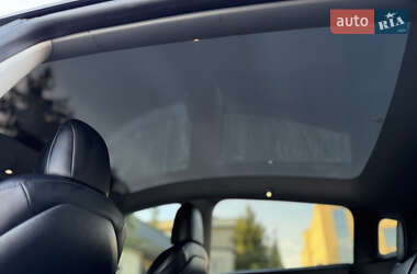 Позашляховик / Кросовер Tesla Model Y 2020 в 