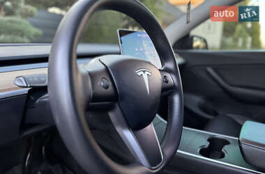 Позашляховик / Кросовер Tesla Model Y 2020 в 