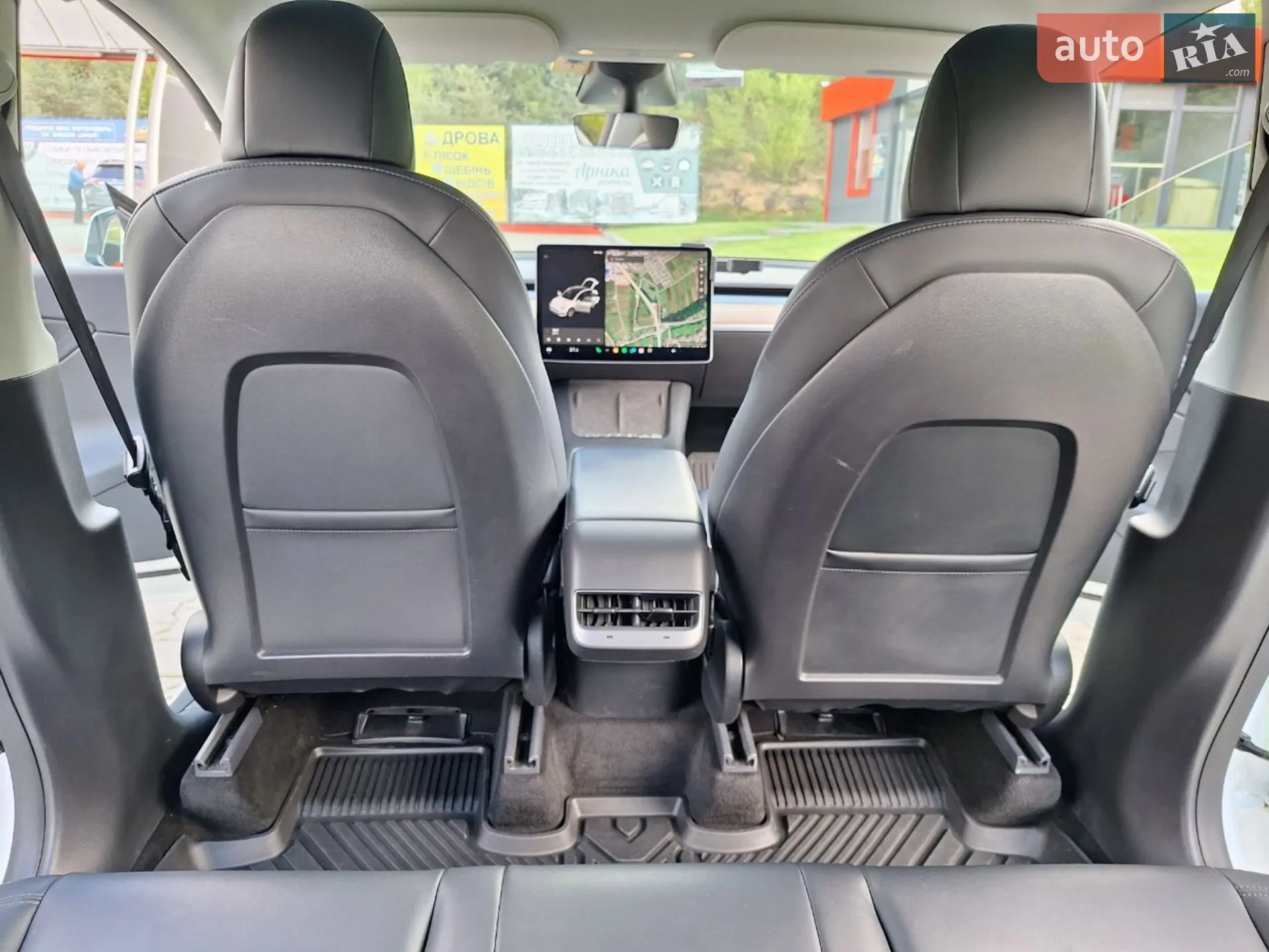 2021 Tesla Model Y - мініатюра 3