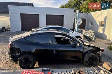 Внедорожник / Кроссовер Tesla Model Y 2023 в 