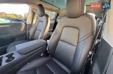 Внедорожник / Кроссовер Tesla Model Y 2023 в 