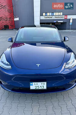 Позашляховик / Кросовер Tesla Model Y 2021 в 