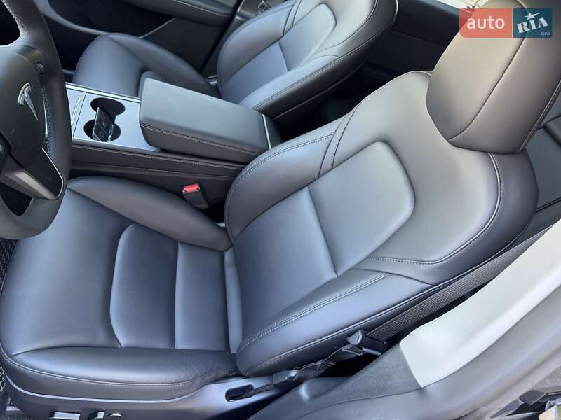 Внедорожник / Кроссовер Tesla Model Y 2024 в Днепре фото 14 Внедорожник / Кроссовер Tesla Model Y 2024 в Днепре