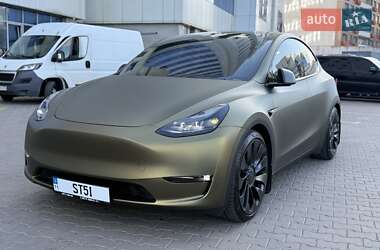 Внедорожник / Кроссовер Tesla Model Y 2024 в Киеве