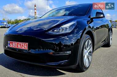 Tesla Model Y 2022 Tesla Model Y 2022