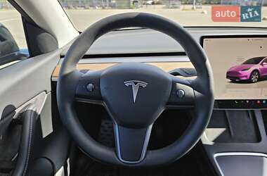 Внедорожник / Кроссовер Tesla Model Y 2022 в 