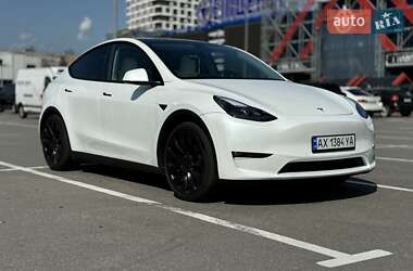 Позашляховик / Кросовер Tesla Model Y 2022 в 