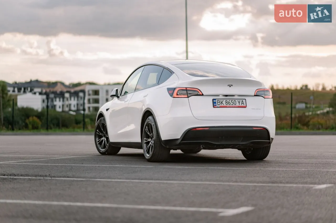 2024 Tesla Model Y - мініатюра 13