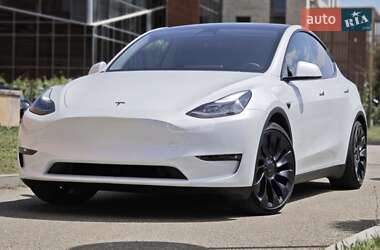 Tesla Model Y 2022