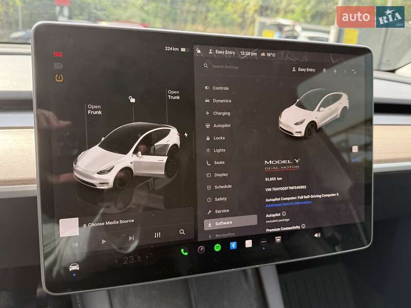 Внедорожник / Кроссовер Tesla Model Y 2022 в Киеве