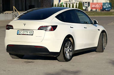 Позашляховик / Кросовер Tesla Model Y 2021 в 