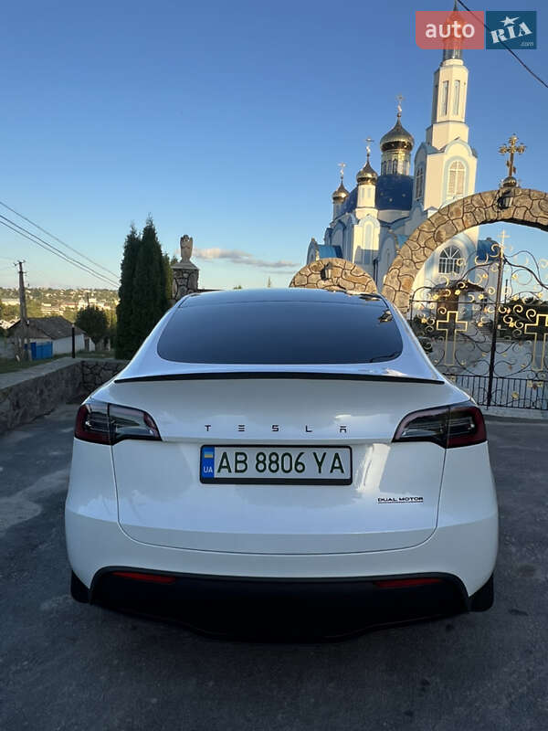 Позашляховик / Кросовер Tesla Model Y 2023 в Шаргороді