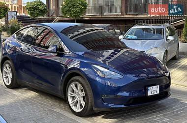 Tesla Model Y 2021