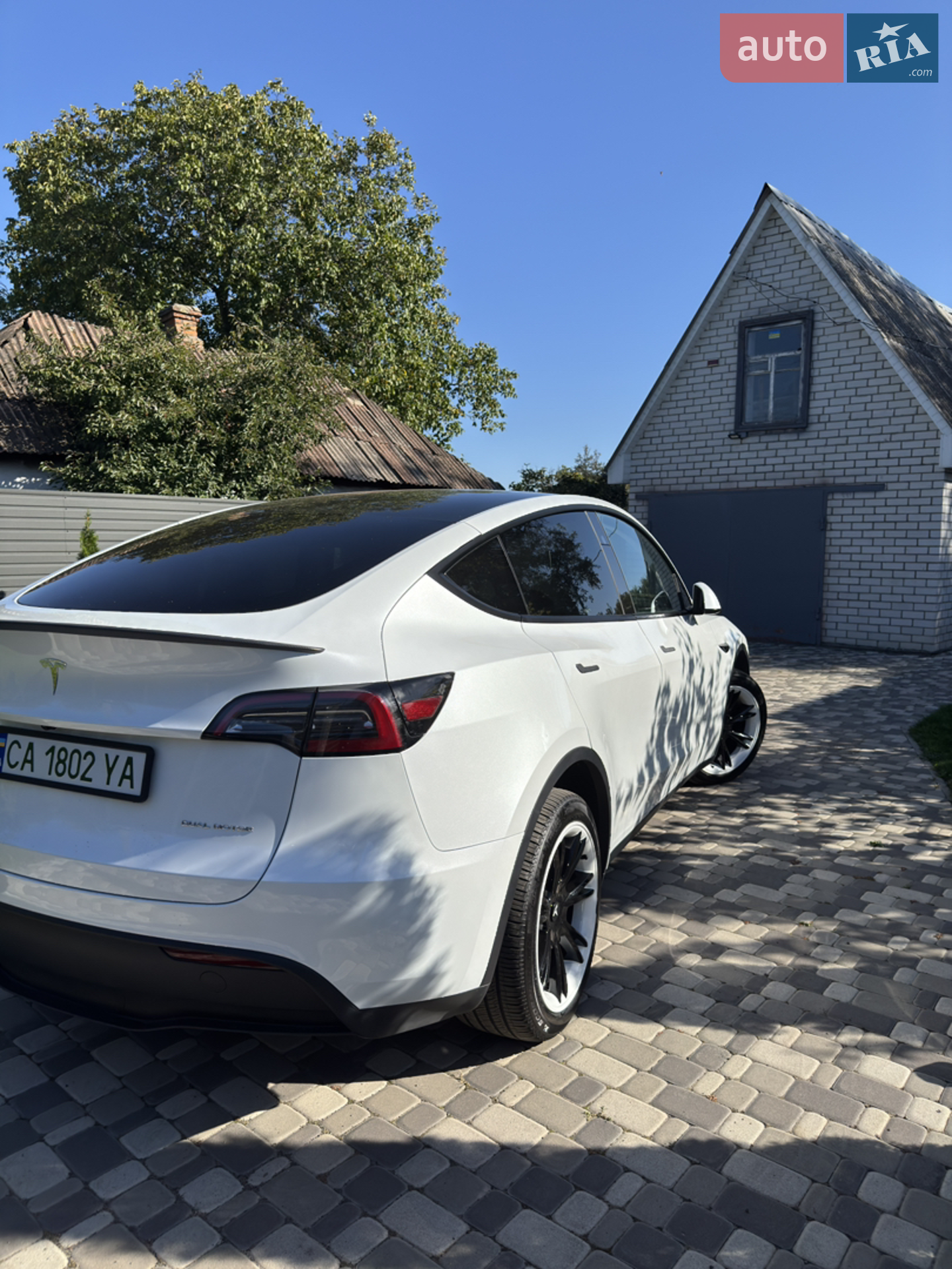 2024 Tesla Model Y - мініатюра 5