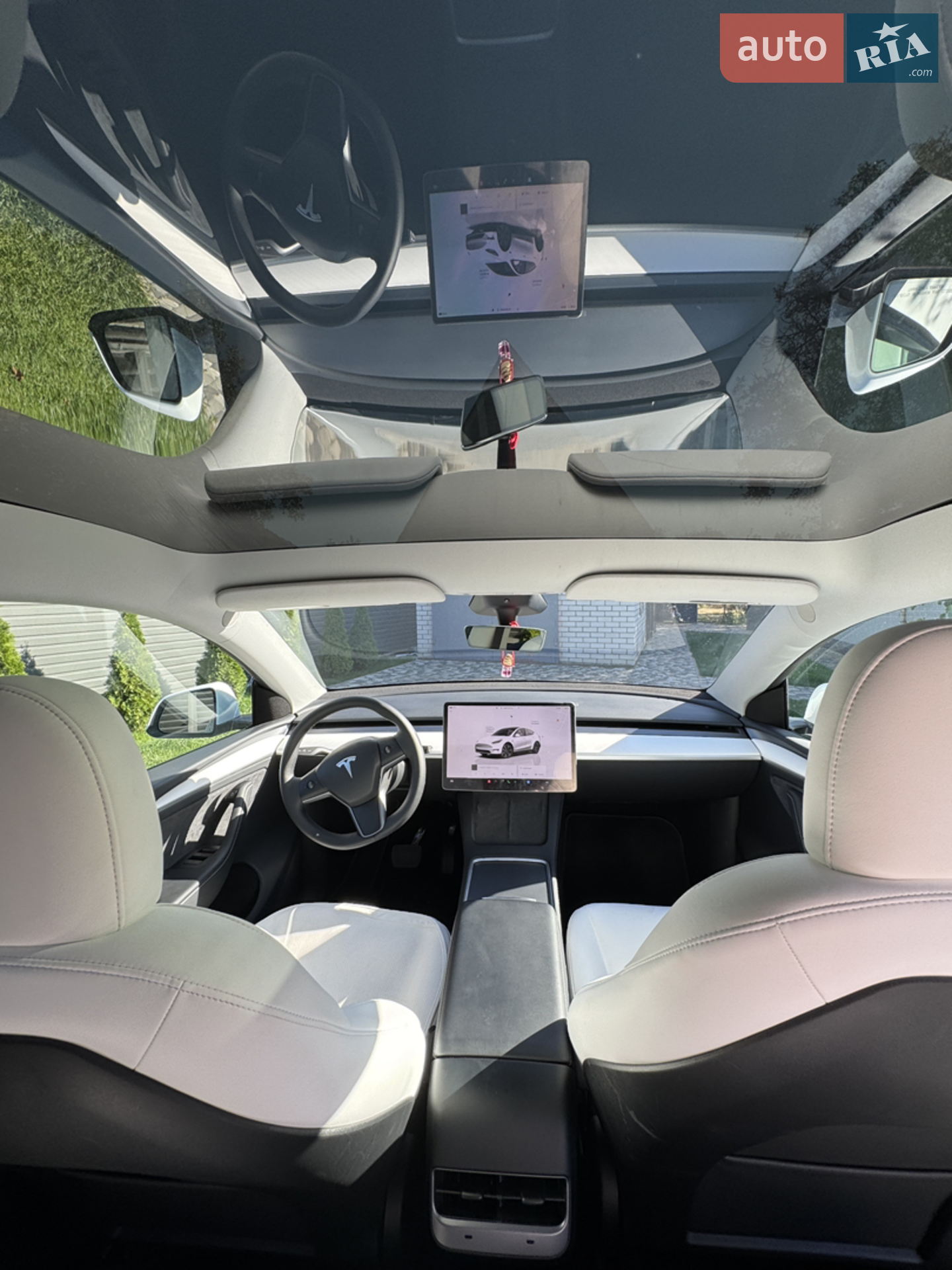 2024 Tesla Model Y - мініатюра 14