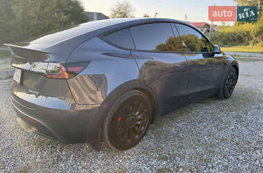 Внедорожник / Кроссовер Tesla Model Y 2022 в 