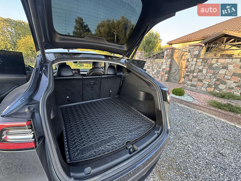 Внедорожник / Кроссовер Tesla Model Y 2022 в Бердичеве фото 37 Внедорожник / Кроссовер Tesla Model Y 2022 в Бердичеве