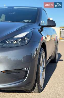 Внедорожник / Кроссовер Tesla Model Y 2023 в 