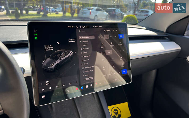 Позашляховик / Кросовер Tesla Model Y 2022 в Львові