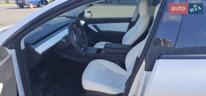 Позашляховик / Кросовер Tesla Model Y 2021 в Одесі