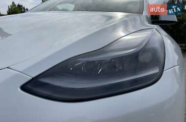 Позашляховик / Кросовер Tesla Model Y 2023 в 