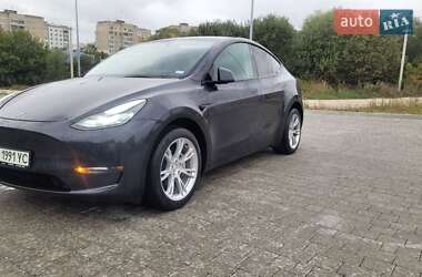Tesla Model Y 2024 Tesla Model Y 2024