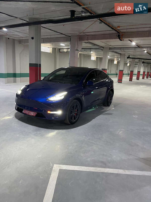 Позашляховик / Кросовер Tesla Model Y 2024 в Дніпрі фото 4 Позашляховик / Кросовер Tesla Model Y 2024 в Дніпрі
