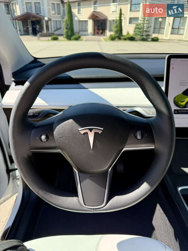 Внедорожник / Кроссовер Tesla Model Y 2021 в Ивано-Франковске фото 18 Внедорожник / Кроссовер Tesla Model Y 2021 в Ивано-Франковске