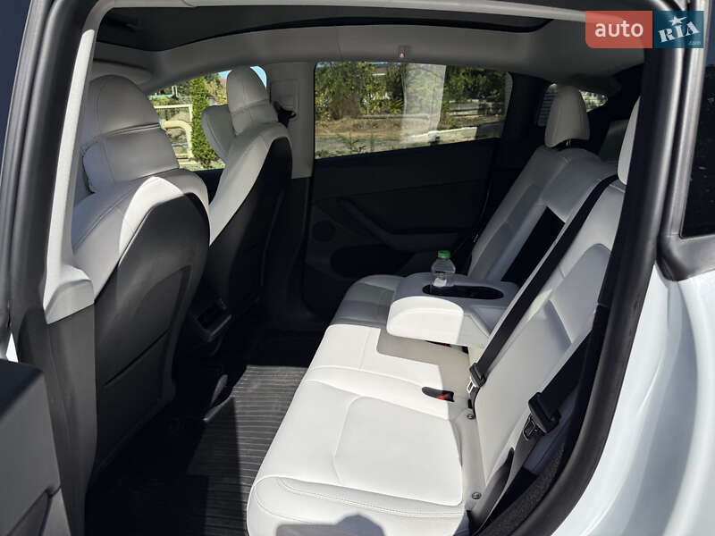 Внедорожник / Кроссовер Tesla Model Y 2023 в Одессе фото 8 Внедорожник / Кроссовер Tesla Model Y 2023 в Одессе