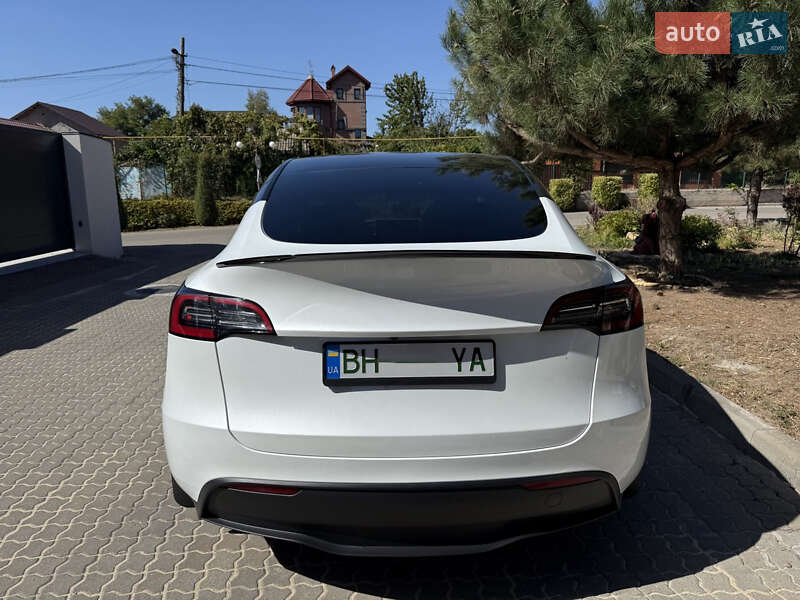 Внедорожник / Кроссовер Tesla Model Y 2023 в Одессе фото 6 Внедорожник / Кроссовер Tesla Model Y 2023 в Одессе