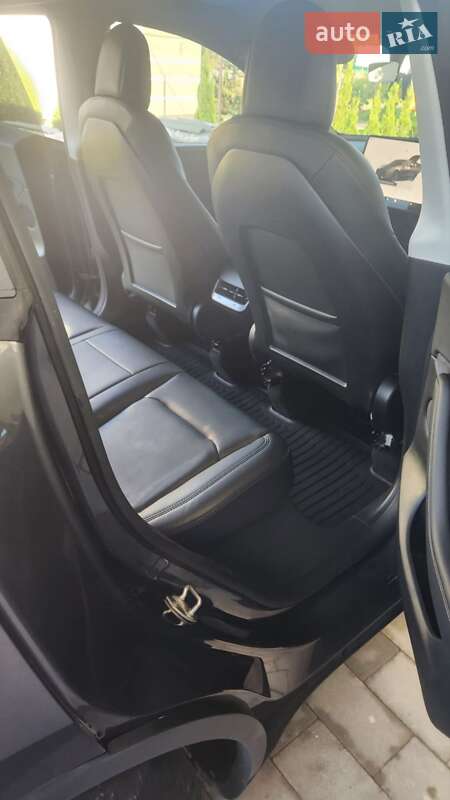 Внедорожник / Кроссовер Tesla Model Y 2022 в Бориславе
