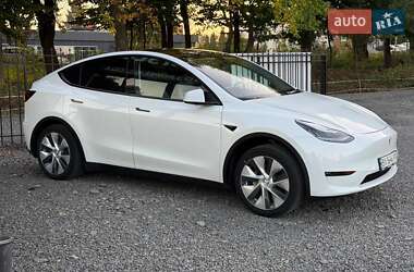Внедорожник / Кроссовер Tesla Model Y 2021 в 