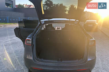 Внедорожник / Кроссовер Tesla Model Y 2023 в 