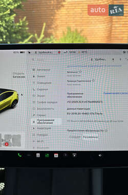 Позашляховик / Кросовер Tesla Model Y 2021 в 