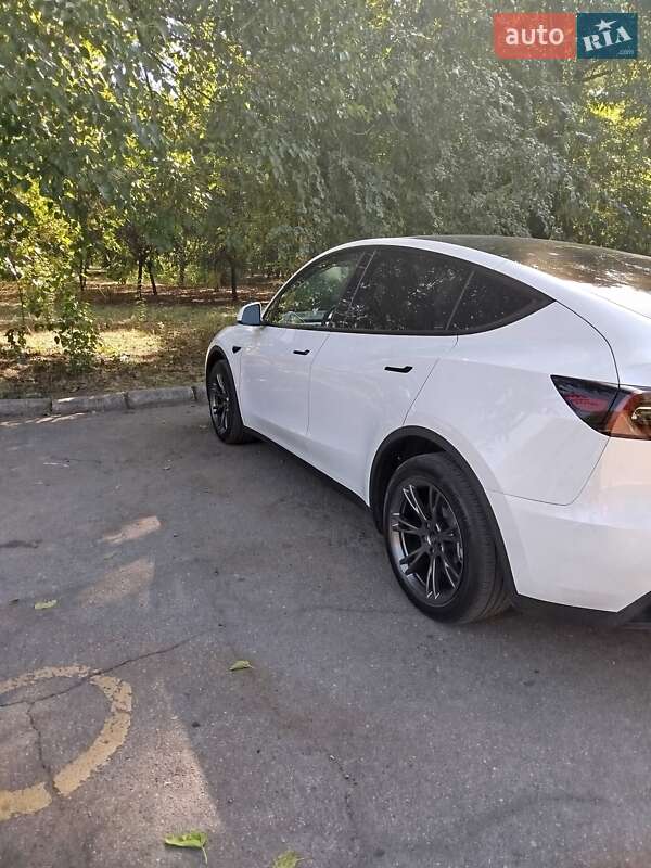 Внедорожник / Кроссовер Tesla Model Y 2024 в Запорожье фото 9 Внедорожник / Кроссовер Tesla Model Y 2024 в Запорожье