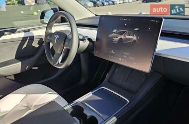 Внедорожник / Кроссовер Tesla Model Y 2023 в 