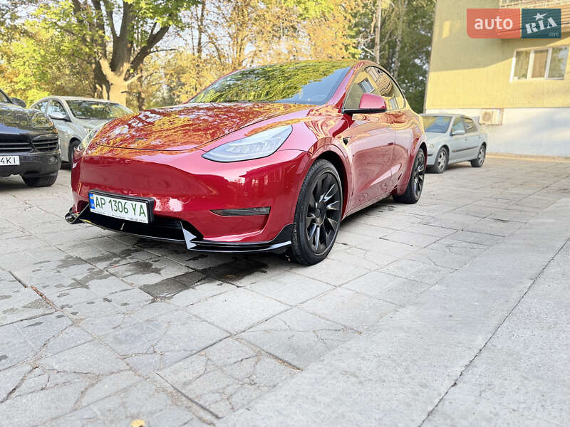 Внедорожник / Кроссовер Tesla Model Y 2020 в Запорожье
