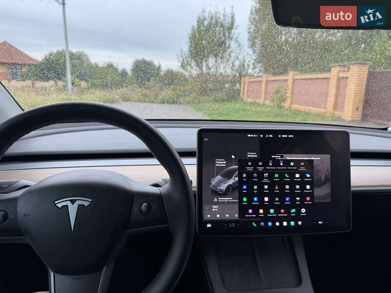 Позашляховик / Кросовер Tesla Model Y 2023 в Києві