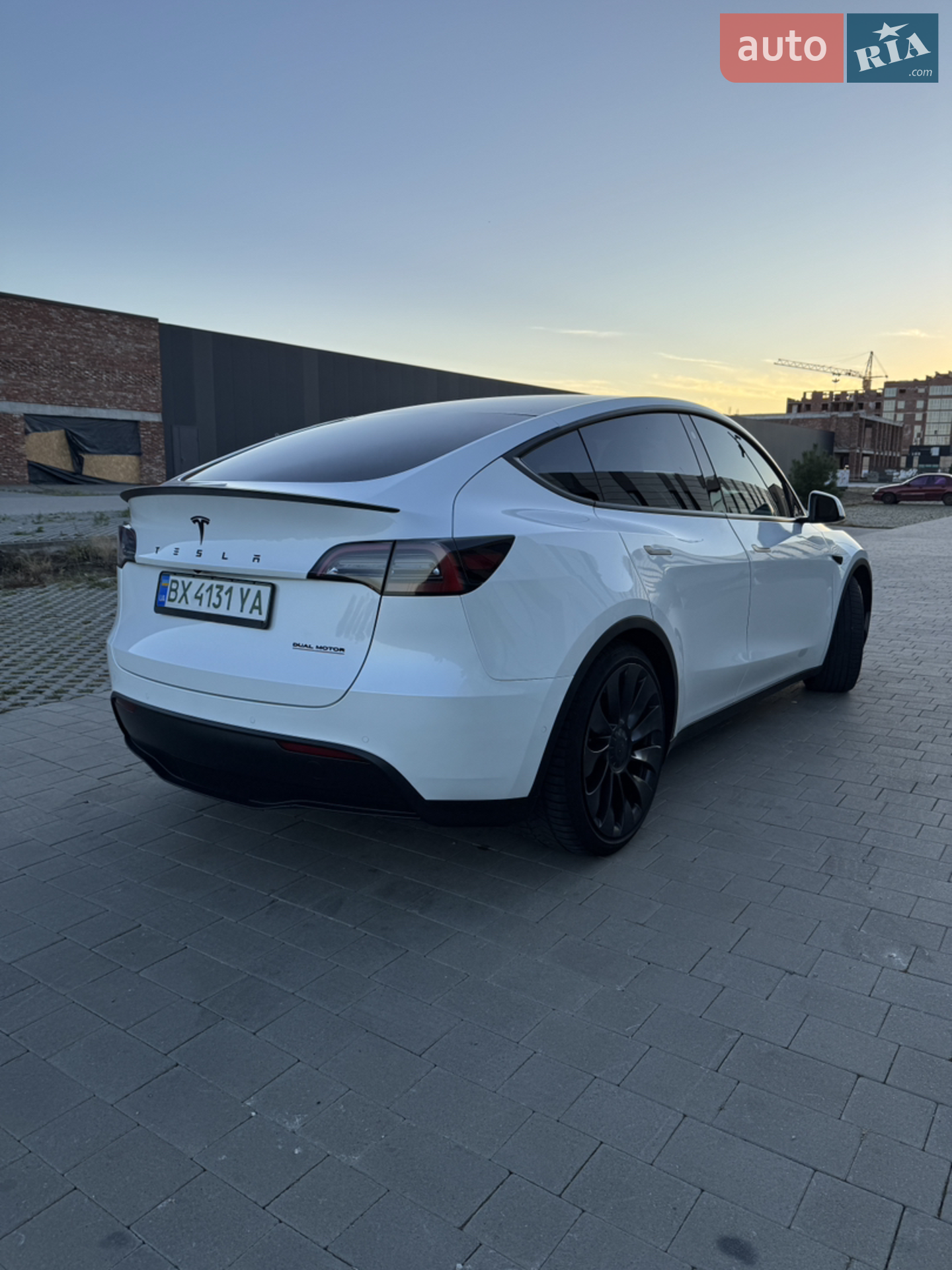 2022 Tesla Model Y - мініатюра 5