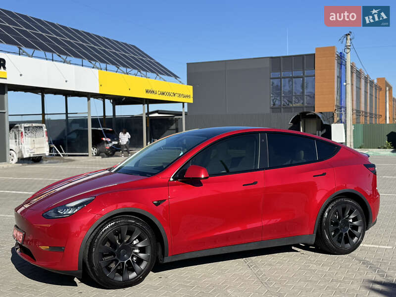 Позашляховик / Кросовер Tesla Model Y 2020 в Луцьку