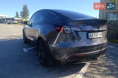Позашляховик / Кросовер Tesla Model Y 2021 в 