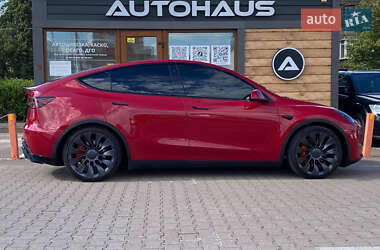 Позашляховик / Кросовер Tesla Model Y 2023 в 