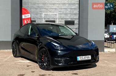 Позашляховик / Кросовер Tesla Model Y 2023 в Києві