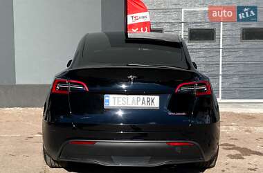 Внедорожник / Кроссовер Tesla Model Y 2023 в 