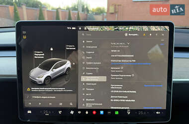 Внедорожник / Кроссовер Tesla Model Y 2025 в 