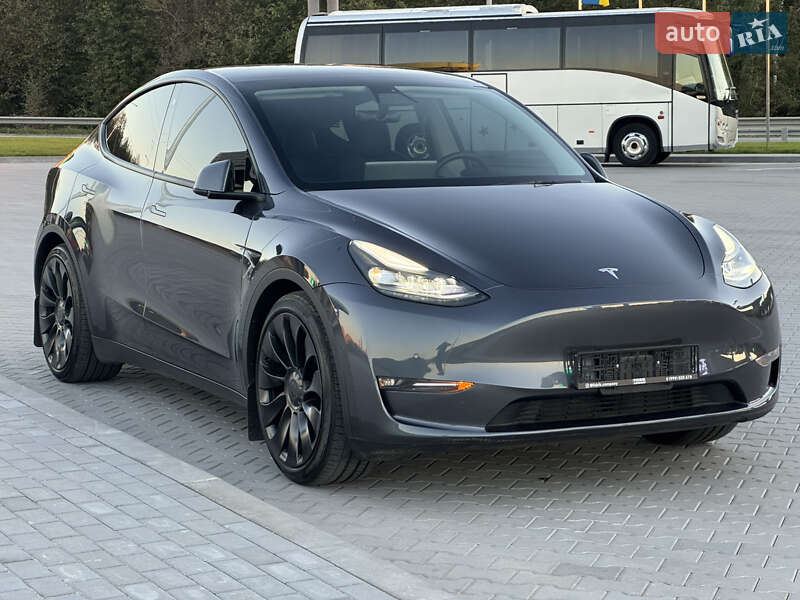 Позашляховик / Кросовер Tesla Model Y 2022 в Вінниці