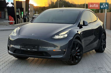 Внедорожник / Кроссовер Tesla Model Y 2022 в 